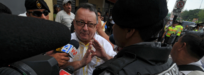Ecuador court jails journalists for 3 years over Presidential libel