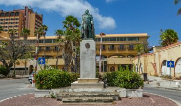Statue of Manuel Carlos Piar, Curaçao