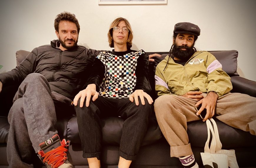 Meno Del Picchia’s new single “Sentir que vai voar,” a Sounds and Colours Première