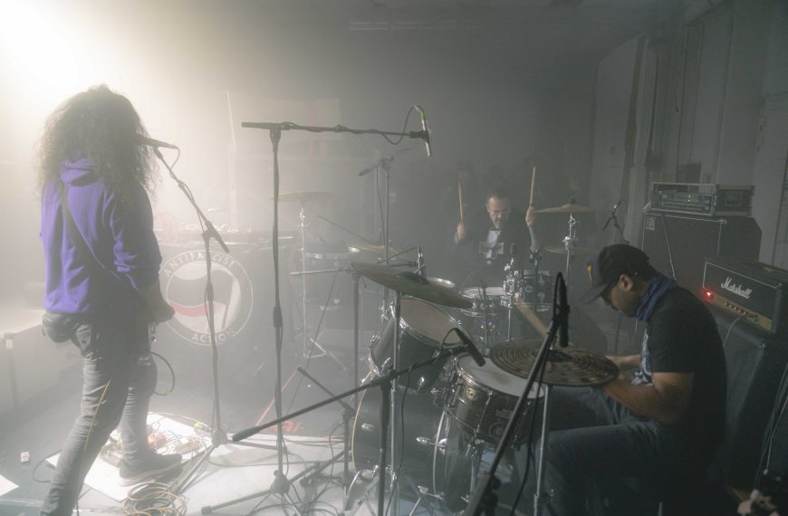 A Sounds and Colours Première: Iggor Cavalera & TEST Live video